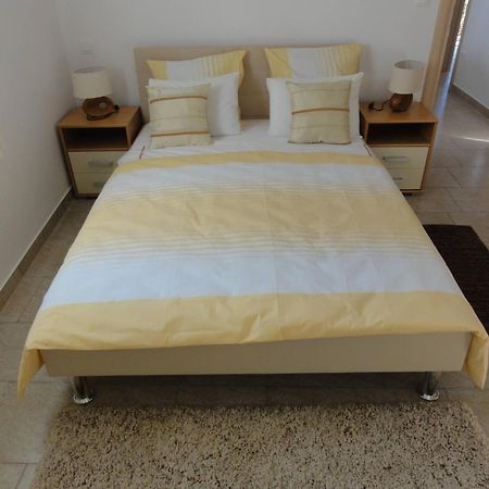 Apartments Cubela Beautiful Garden Trogir Zewnętrze zdjęcie
